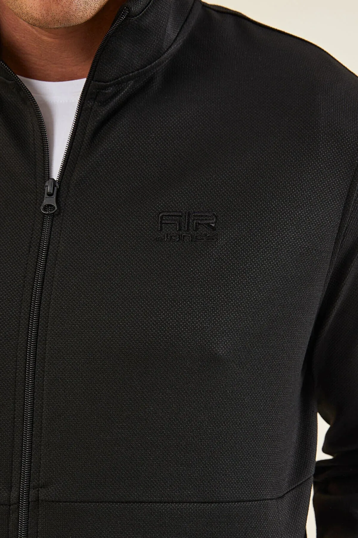 Air Jones Men's Carlos Black Standard Fit Tracksuit