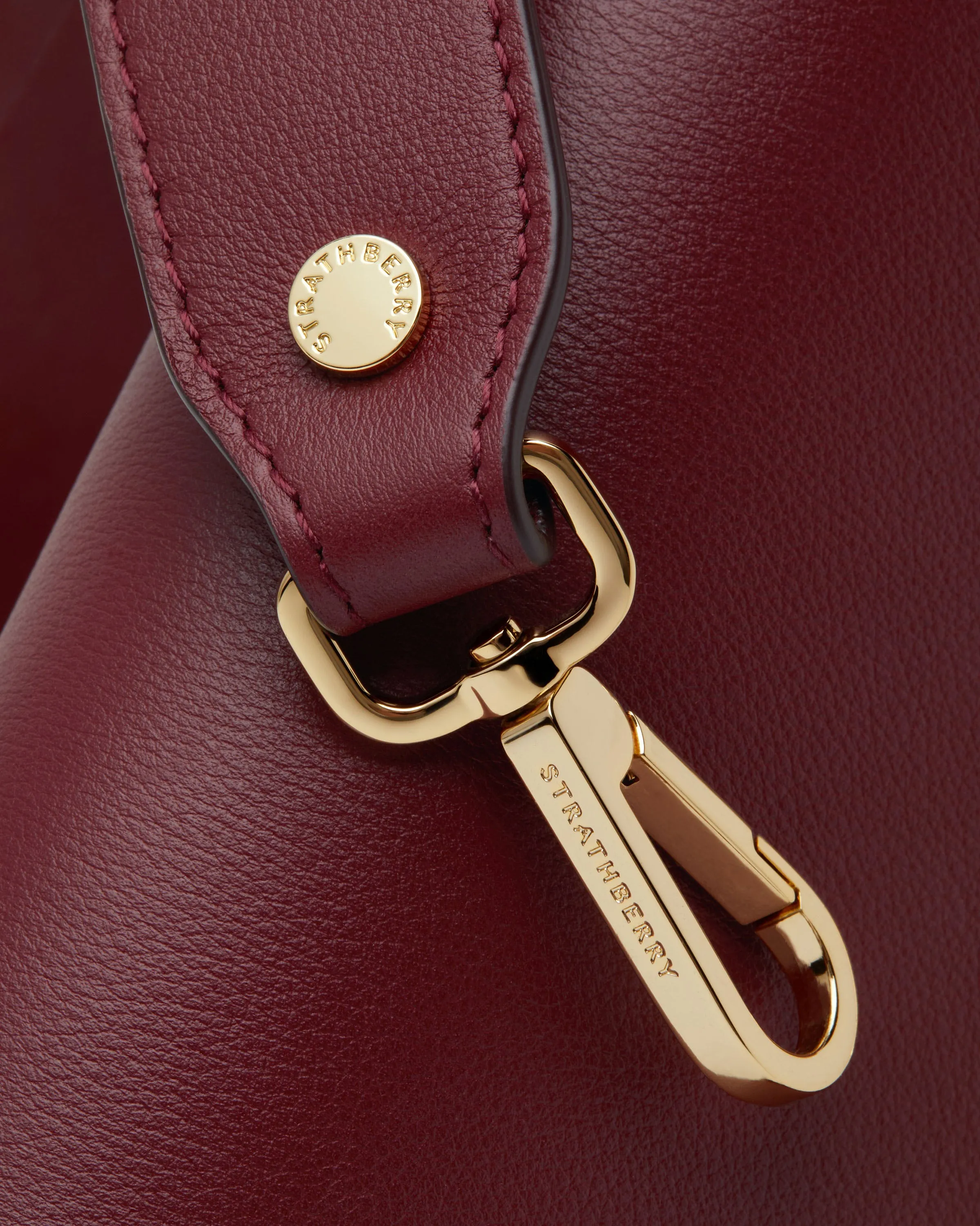 East/West Mini Multi Strap - Oxblood