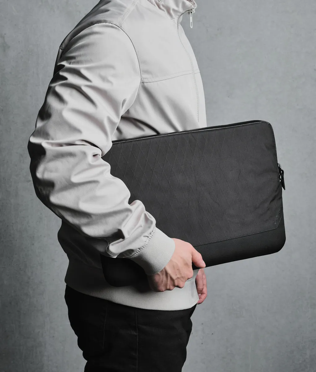 Elements Laptop Sleeve 16"