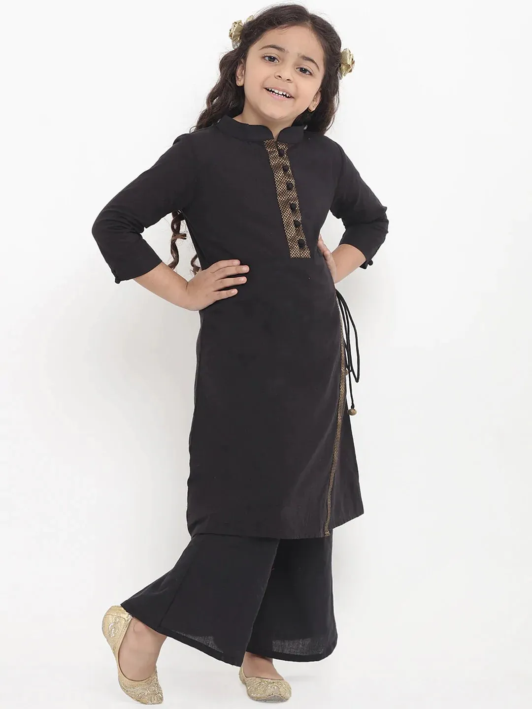 Girls Black Solid Kurta With Palazzos