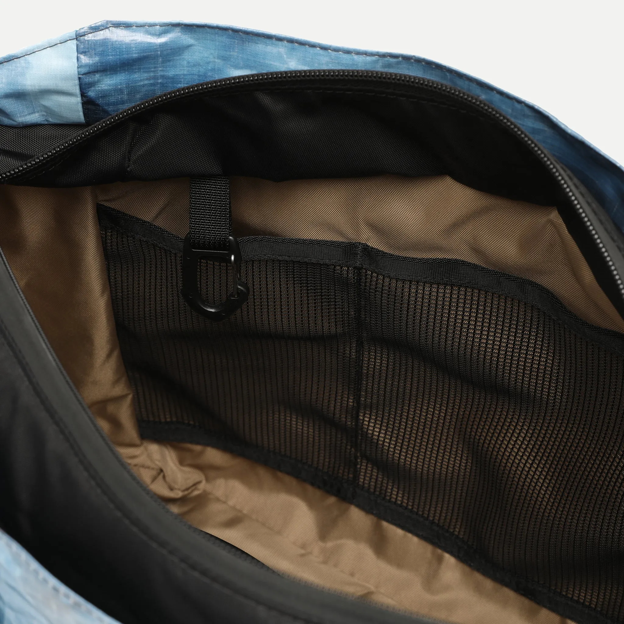 Landscape Utility Tote Bag – Navy DYNEEMA®