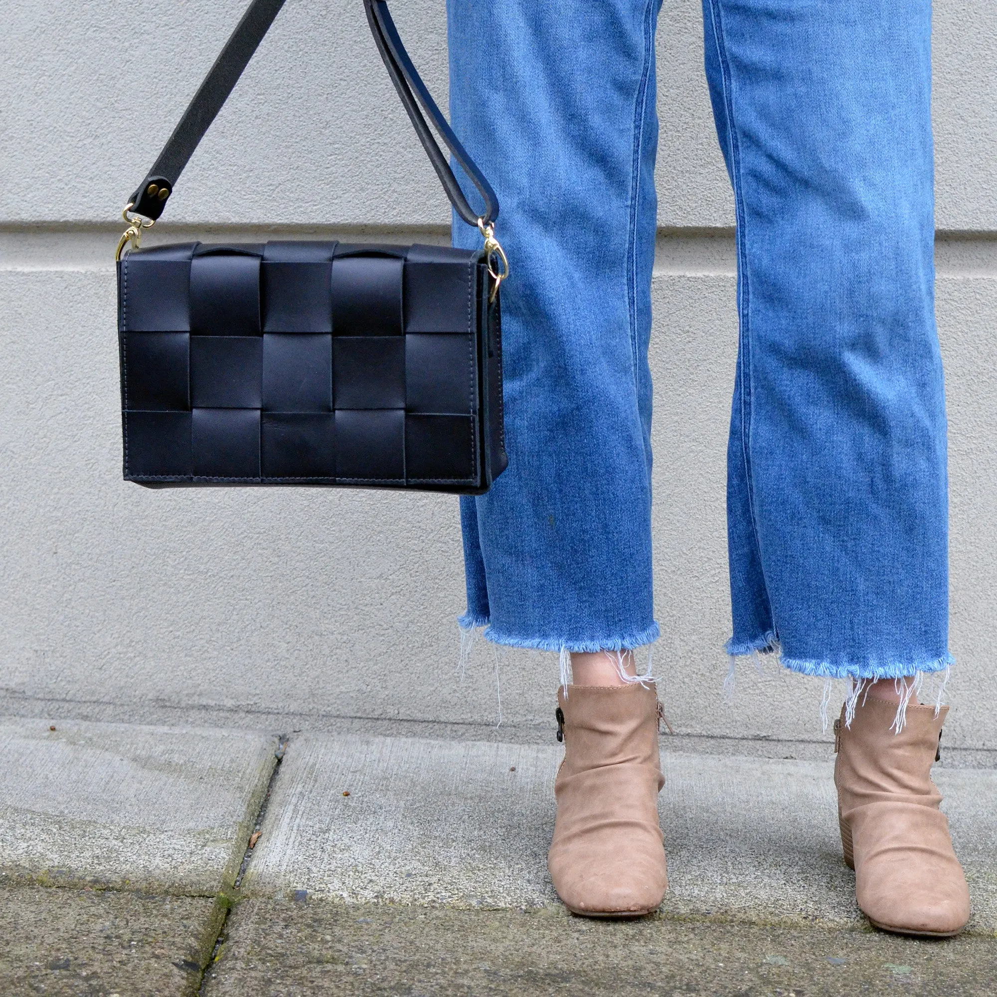 Woven Clutch   Crossbody Bag - Black Leather